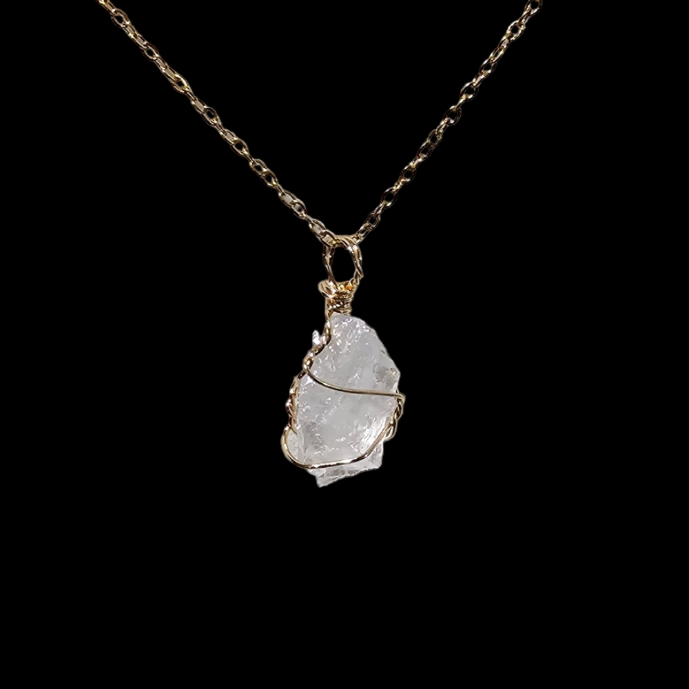Necklace quartz crystal